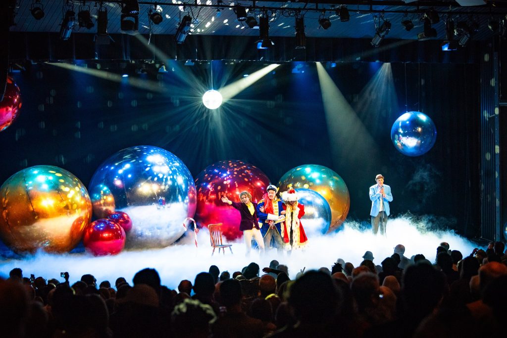 Don’t miss O Christmas Tea on stage at the Gateway Theatre. 