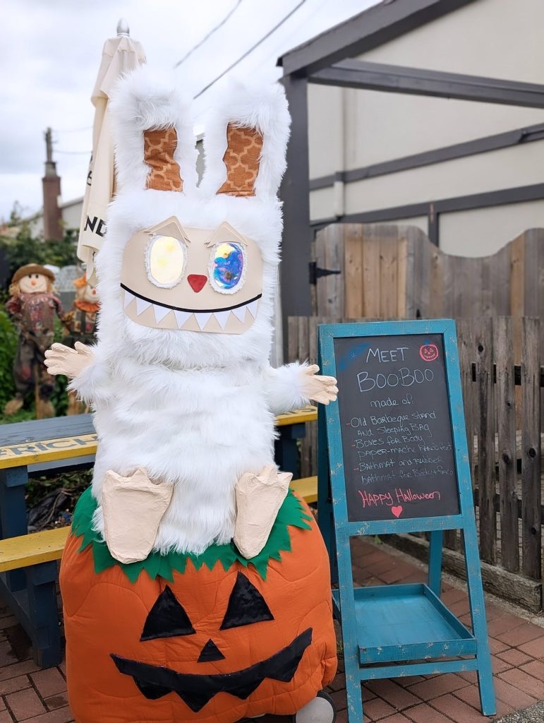 A Monkey Tree's display at Steveston Scarecrow Crawl