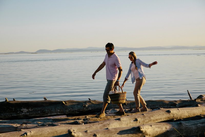 Garry Point Beach Couple